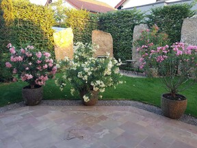 Scheuermann-Naturstein-Showroom-Krusten-10